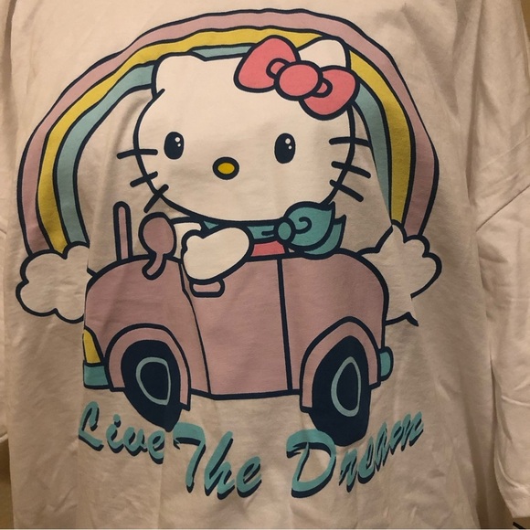 NWT Hello kitty by Sanrio live the dream shirt - Picture 2 of 3
